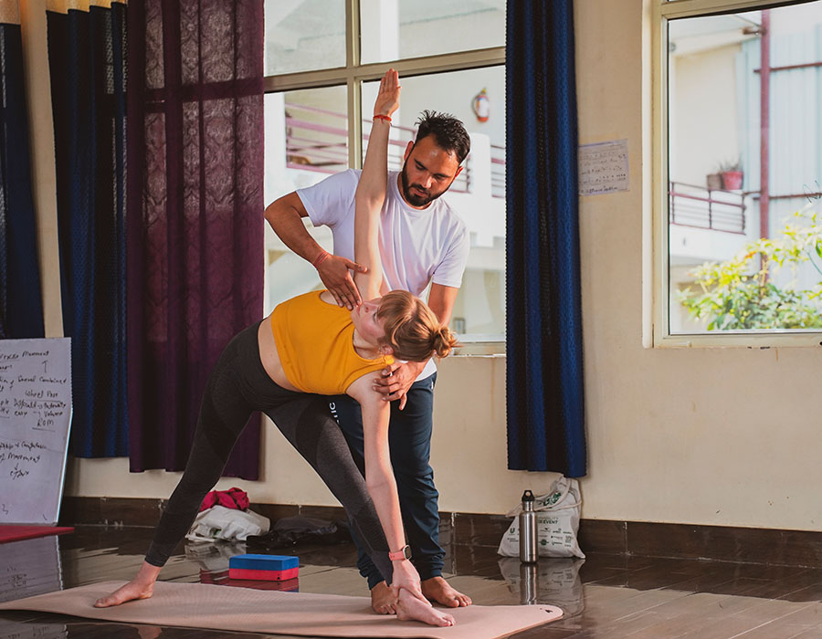 500-Hour Yoga TTC in Rishikesh: A Journey of Self-Discovery